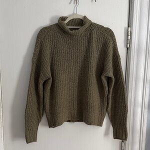 Women's Olive Green Sweater